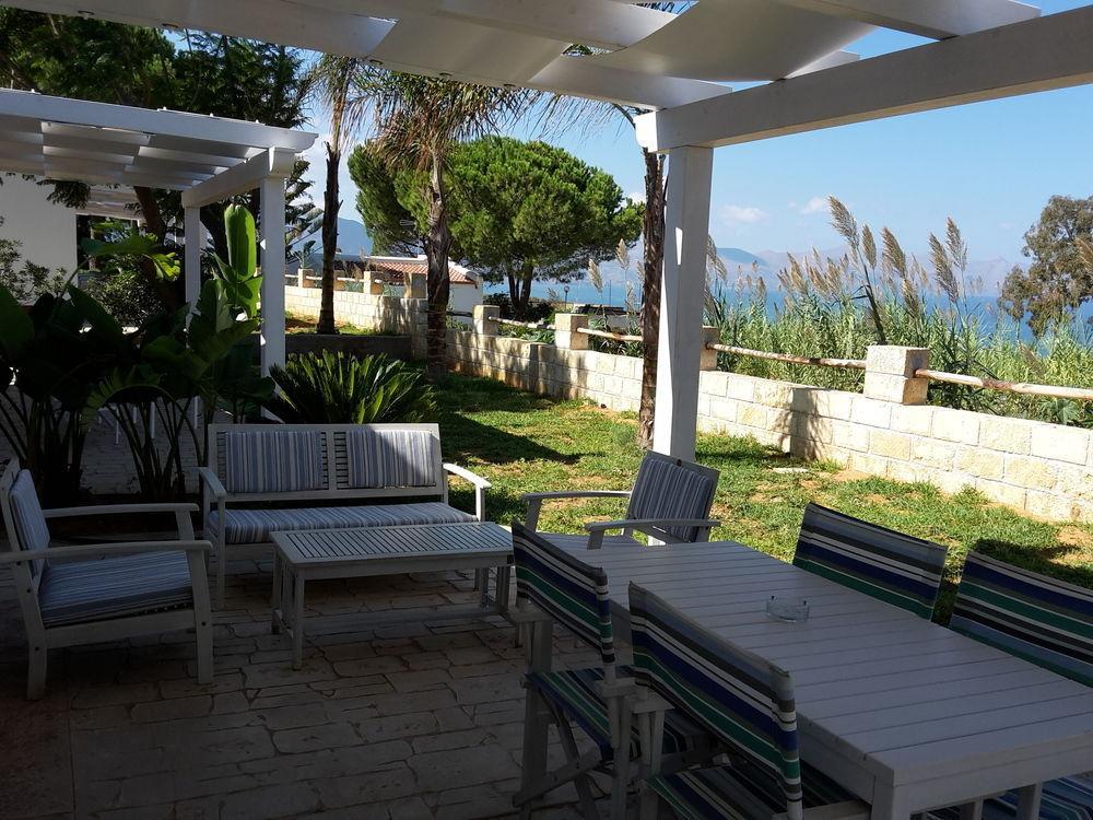 Villaggio Petruso 3*