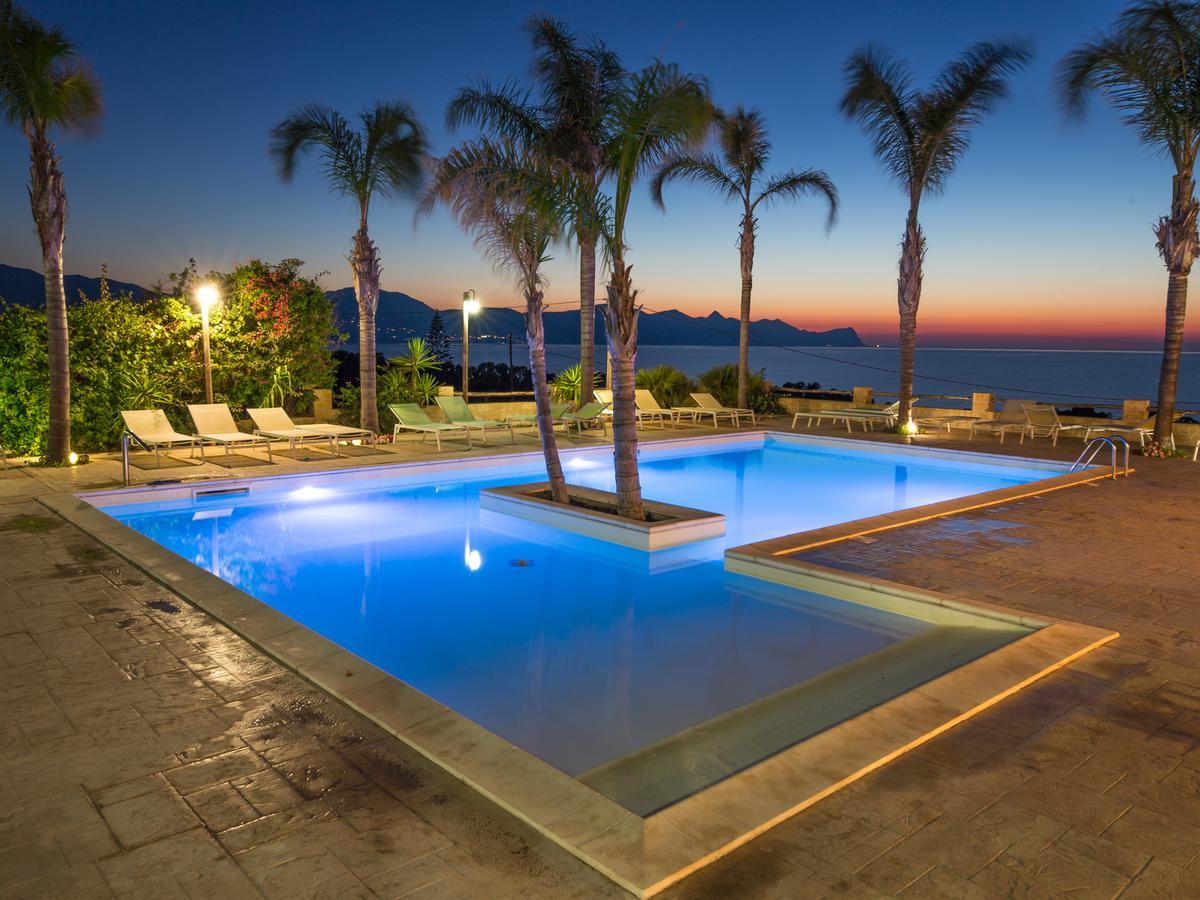 Aparthotel Petruso 3*